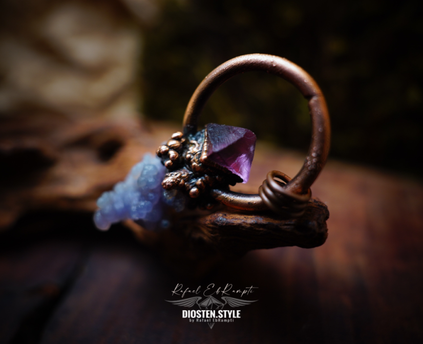 DIOSTEN přívěsek - GRAPE AGATE CHALCEDON ("Hroznový Achát"), fialový FLUORIT a MĚĎ