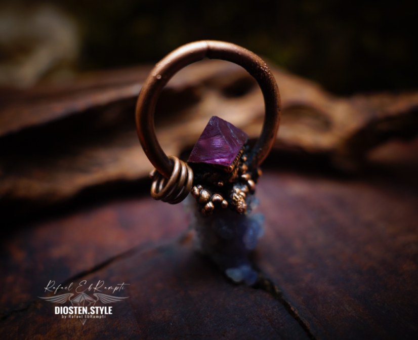 DIOSTEN přívěsek - GRAPE AGATE CHALCEDON ("Hroznový Achát"), fialový FLUORIT a MĚĎ