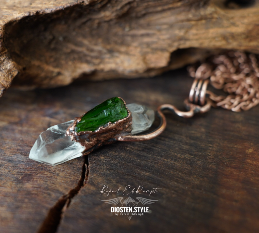 DIOSTEN přívěsek | KŘIŠŤÁL, CHROMDIOPSIDE / "Ruský SMARAGD" / Zelený DIOPSID /  a MĚĎ